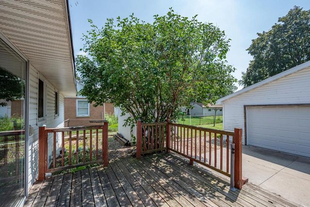 815 ASH STREET, De Pere, WI 54115