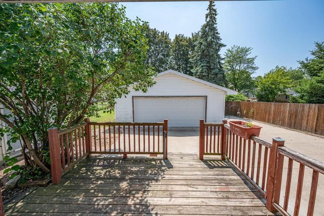 815 ASH STREET, De Pere, WI 54115