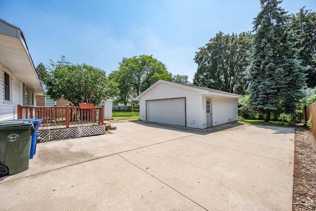 815 ASH STREET, De Pere, WI 54115
