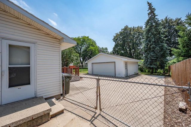 815 ASH STREET, De Pere, WI 54115
