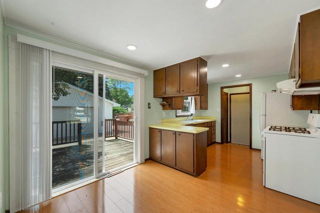 815 ASH STREET, De Pere, WI 54115