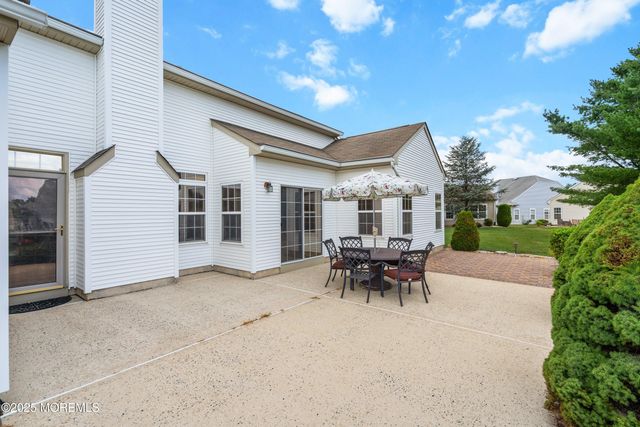 14 Beaumont Court, Manchester, NJ 08759