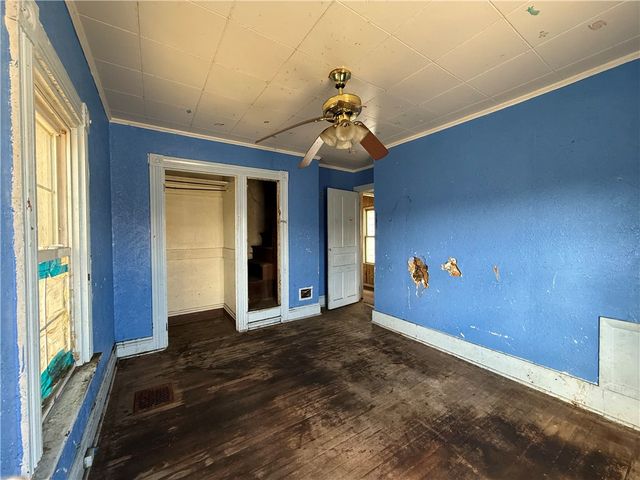 114 Thompson Ave, Donora, PA 15033