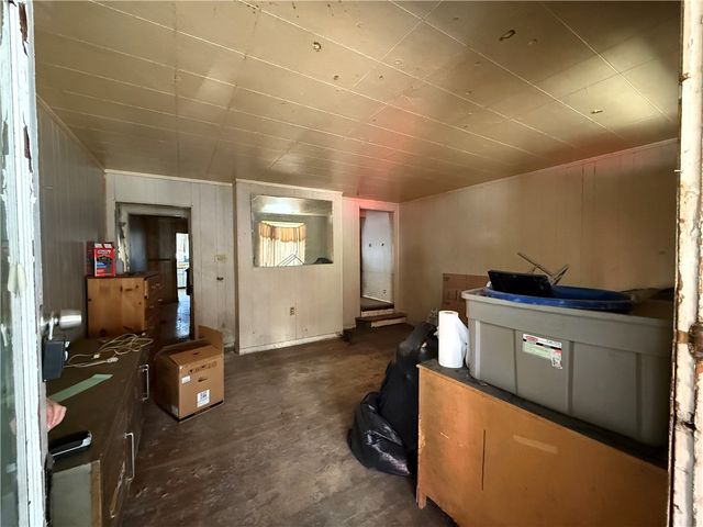 114 Thompson Ave, Donora, PA 15033