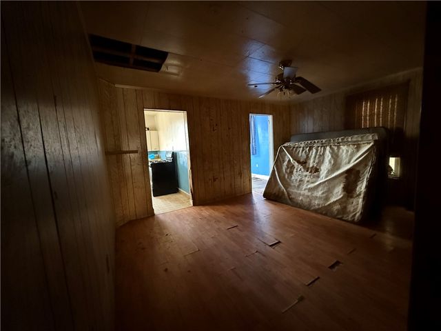 114 Thompson Ave, Donora, PA 15033