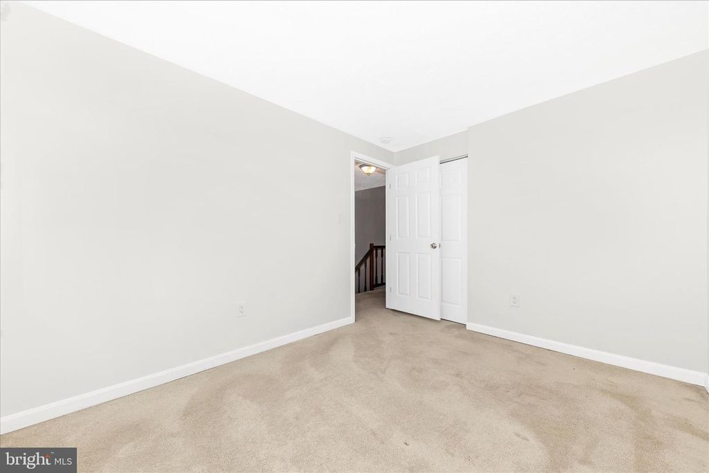 Image 26 of property listing at 18048 WAGONWHEEL CT, Olney, MD 20832