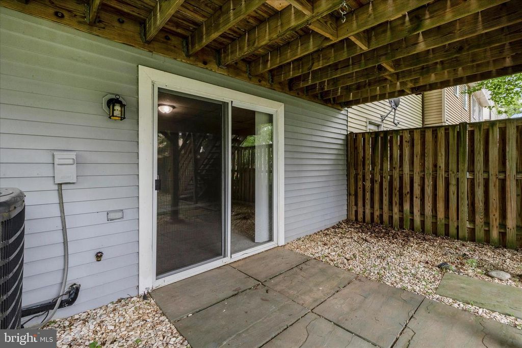 Image 49 of property listing at 18048 WAGONWHEEL CT, Olney, MD 20832
