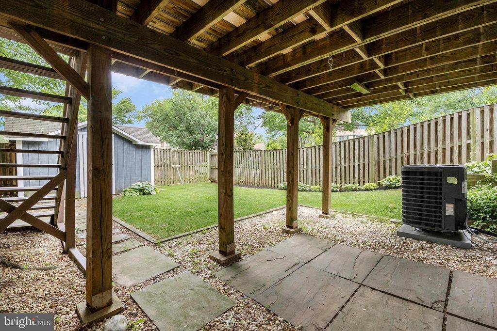 Image 50 of property listing at 18048 WAGONWHEEL CT, Olney, MD 20832