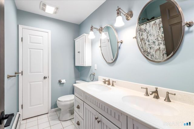 20 Twilight Lane, Brookfield, CT 06804