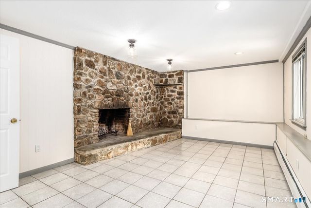 20 Twilight Lane, Brookfield, CT 06804