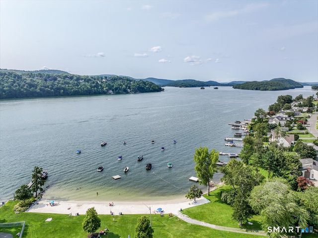 20 Twilight Lane, Brookfield, CT 06804
