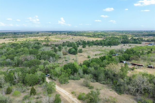 579 Lower Elgin RD, Elgin, TX 78621