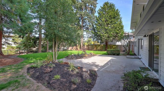 1003 144th Place SE, Bellevue, WA 98007