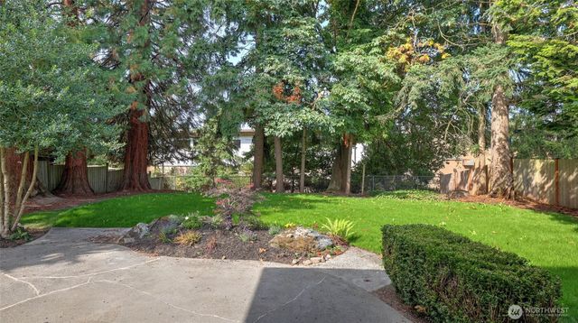 1003 144th Place SE, Bellevue, WA 98007