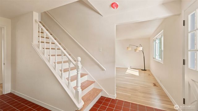 1003 144th Place SE, Bellevue, WA 98007