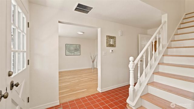 1003 144th Place SE, Bellevue, WA 98007