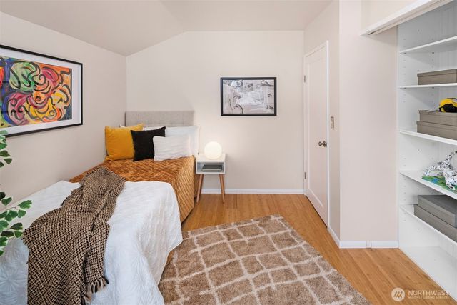 6939 Fauntleroy Way SW, Seattle, WA 98136