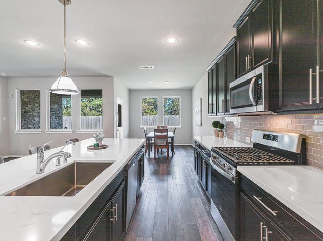 14106 Pinebrook Thistle Court, Cypress, TX 77429