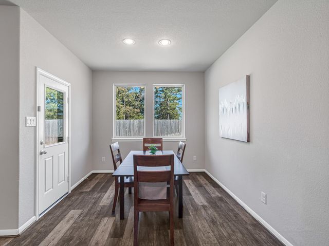 14106 Pinebrook Thistle Court, Cypress, TX 77429