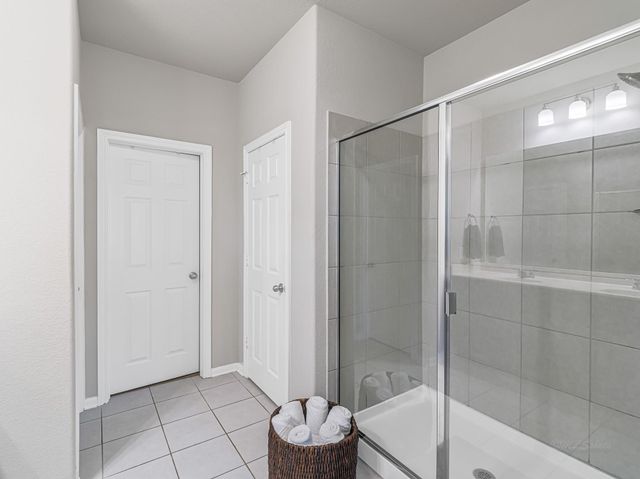 14106 Pinebrook Thistle Court, Cypress, TX 77429