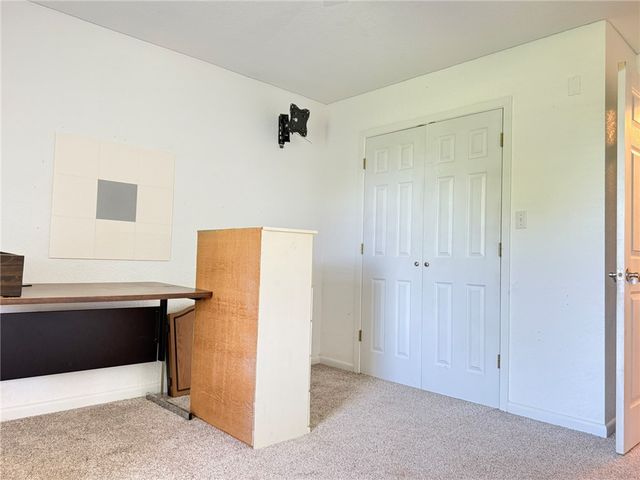 70 Walthall Road, Russellville, AR 72802