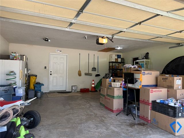 70 Walthall Road, Russellville, AR 72802