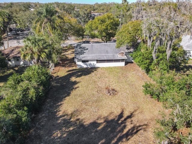 106 E ROSEHILL AVENUE, Deland, FL 32724