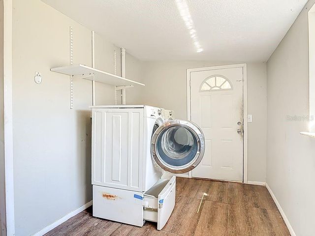 106 E ROSEHILL AVENUE, Deland, FL 32724