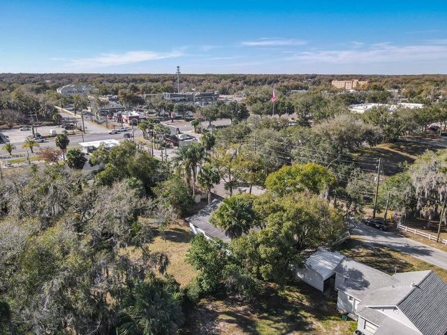 106 E ROSEHILL AVENUE, Deland, FL 32724