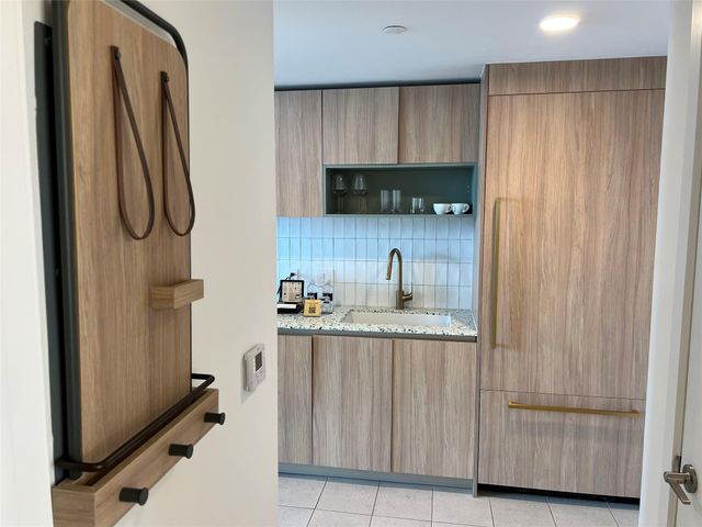 159 NE 6th Street 4508, Miami, FL 33132