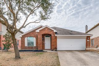 405 Hackberry Drive, Fate, TX 75087