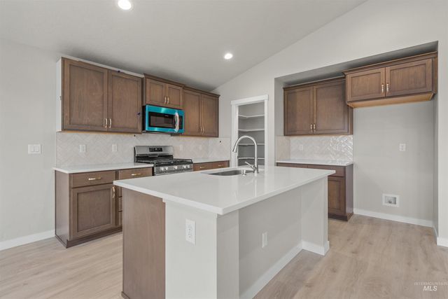 11338 W Tutor St, Nampa, ID 83651