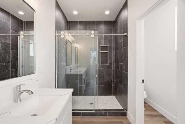 4217 W Tolliver Ct, Spokane, WA 99208