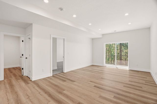 4217 W Tolliver Ct, Spokane, WA 99208