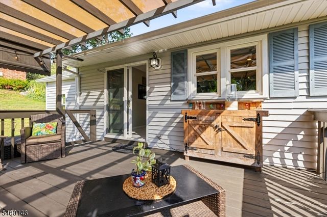 807 Brooklyn Ave, Raritan Boro, NJ 08869