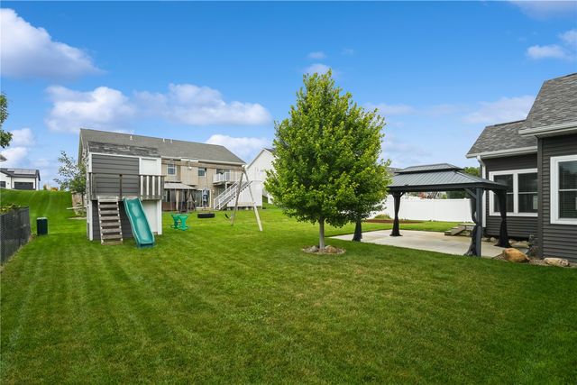 3170 Stanley Cup Drive, Marion, IA 52302