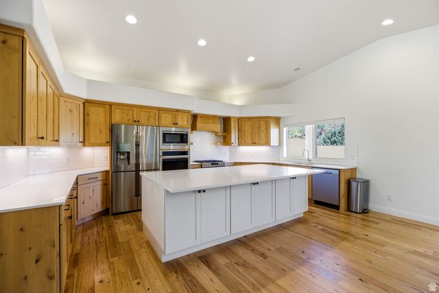 30 W BEDROCK CIR, Santa Clara, UT 84765