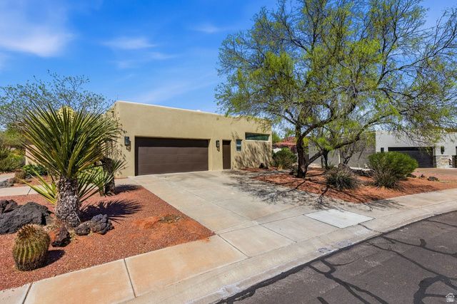 30 W BEDROCK CIR, Santa Clara, UT 84765