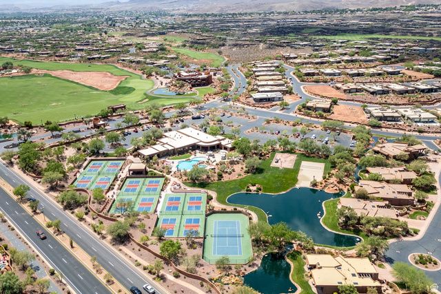 30 W BEDROCK CIR, Santa Clara, UT 84765