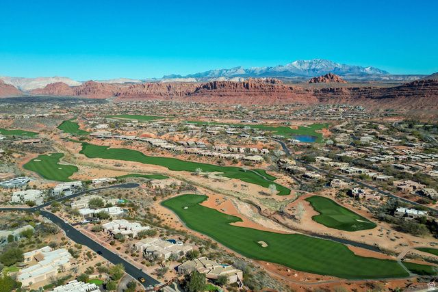 30 W BEDROCK CIR, Santa Clara, UT 84765