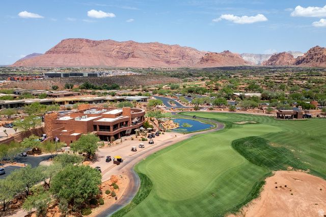 30 W BEDROCK CIR, Santa Clara, UT 84765