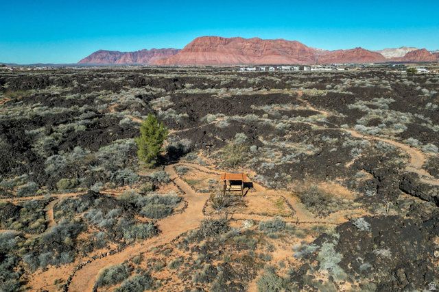 30 W BEDROCK CIR, Santa Clara, UT 84765