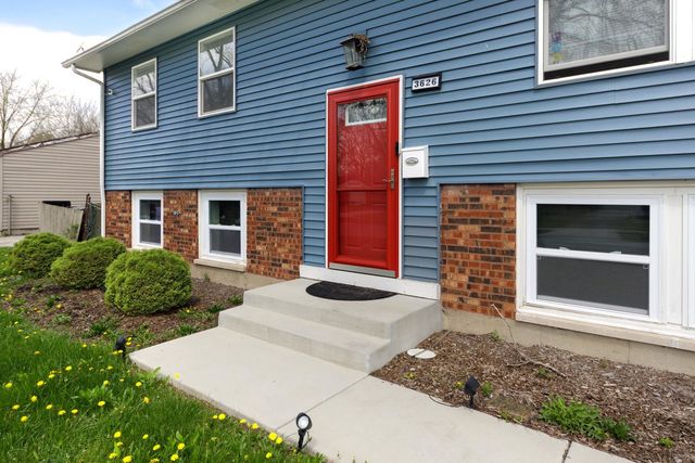 3626 Peach Grove Lane, Hazel Crest, IL 60429