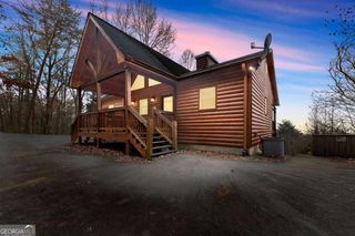 437 Spruce Circle, Mineral Bluff, GA 30559