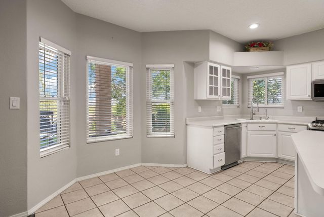 10904 Snowbird Drive NW, Albuquerque, NM 87114