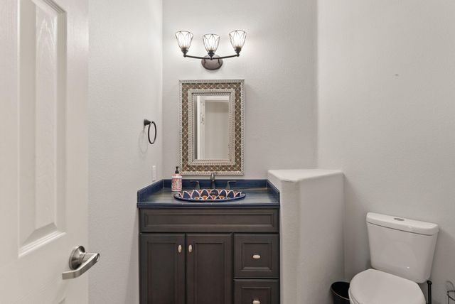 10904 Snowbird Drive NW, Albuquerque, NM 87114