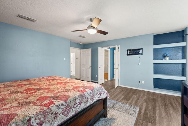 10904 Snowbird Drive NW, Albuquerque, NM 87114