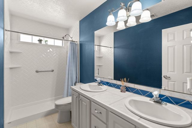 10904 Snowbird Drive NW, Albuquerque, NM 87114