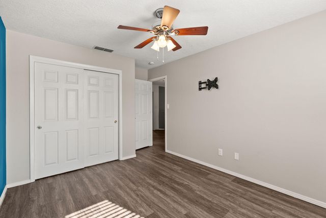 10904 Snowbird Drive NW, Albuquerque, NM 87114