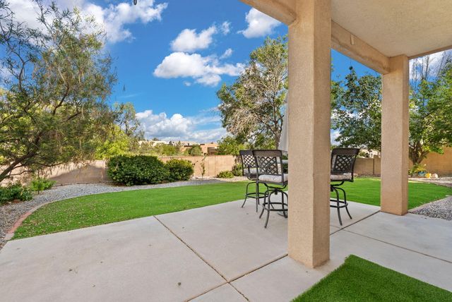 10904 Snowbird Drive NW, Albuquerque, NM 87114